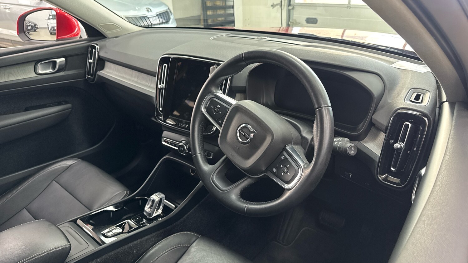 Used Volvo XC40 2020 for sale - 78151723: Photo 11