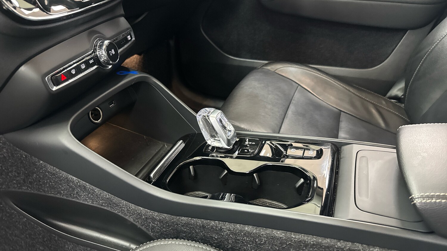 Used Volvo XC40 2020 for sale - 78151723: Photo 13