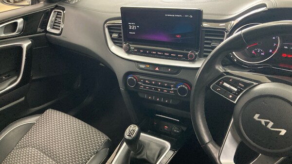 Used Kia XCeed 2022 for sale - 76157738: Photo 14