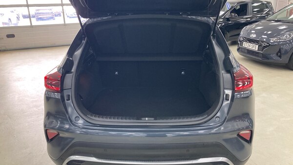 Used Kia XCeed 2022 for sale - 76157738: Photo 4