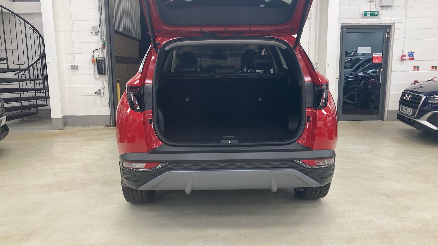 Used Hyundai TUCSON 2022 for sale - 77220703: Photo 4