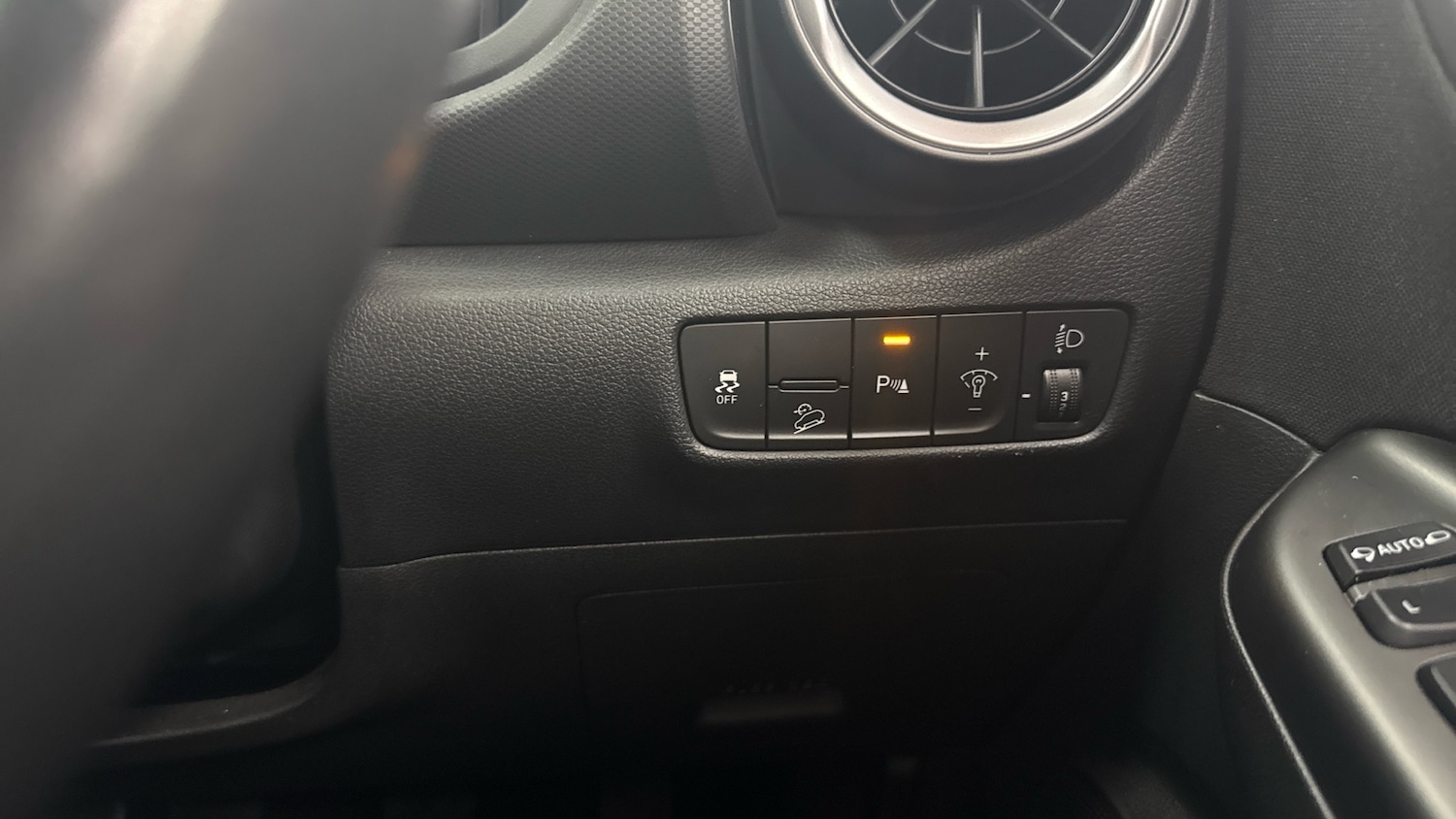 Used Hyundai KONA 2021 for sale - 77901445: Photo 37