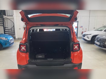 Used Jeep Renegade 2019 for sale - 75594606: Photo