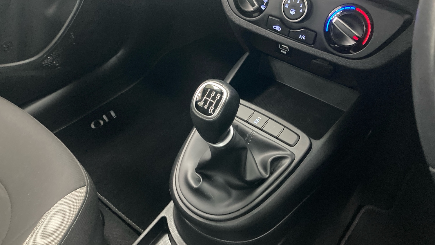 Used Hyundai i10 2022 for sale - 76980763: Photo 13