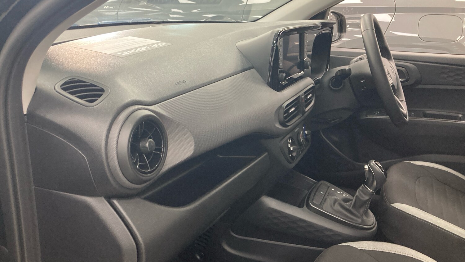 Used Hyundai i10 2025 for sale - 76343913: Photo 40