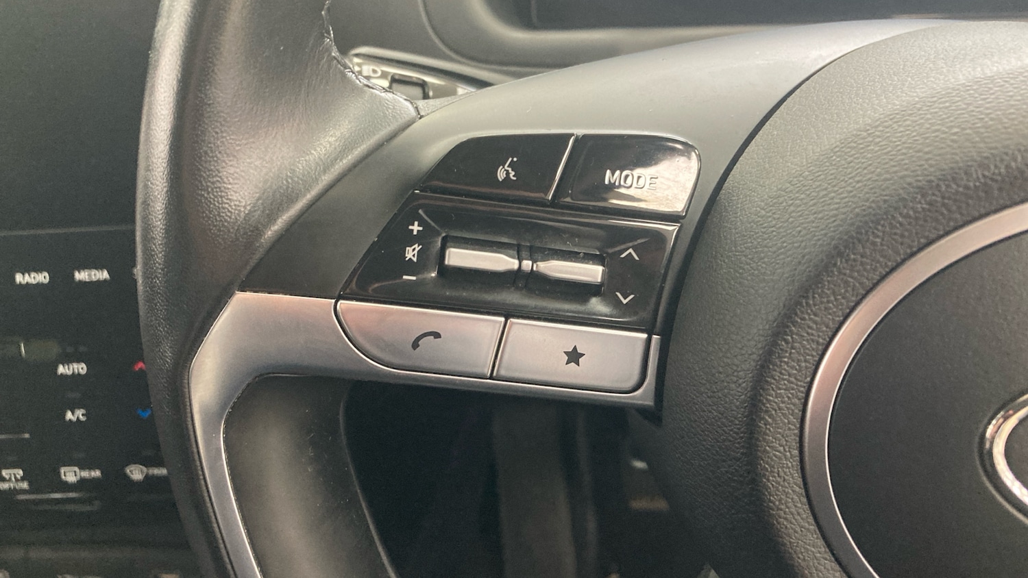 Used Hyundai TUCSON 2022 for sale - 76076217: Photo 27