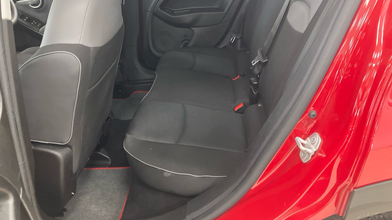 Used Fiat 500X 2016 for sale - 77664853: Photo 16