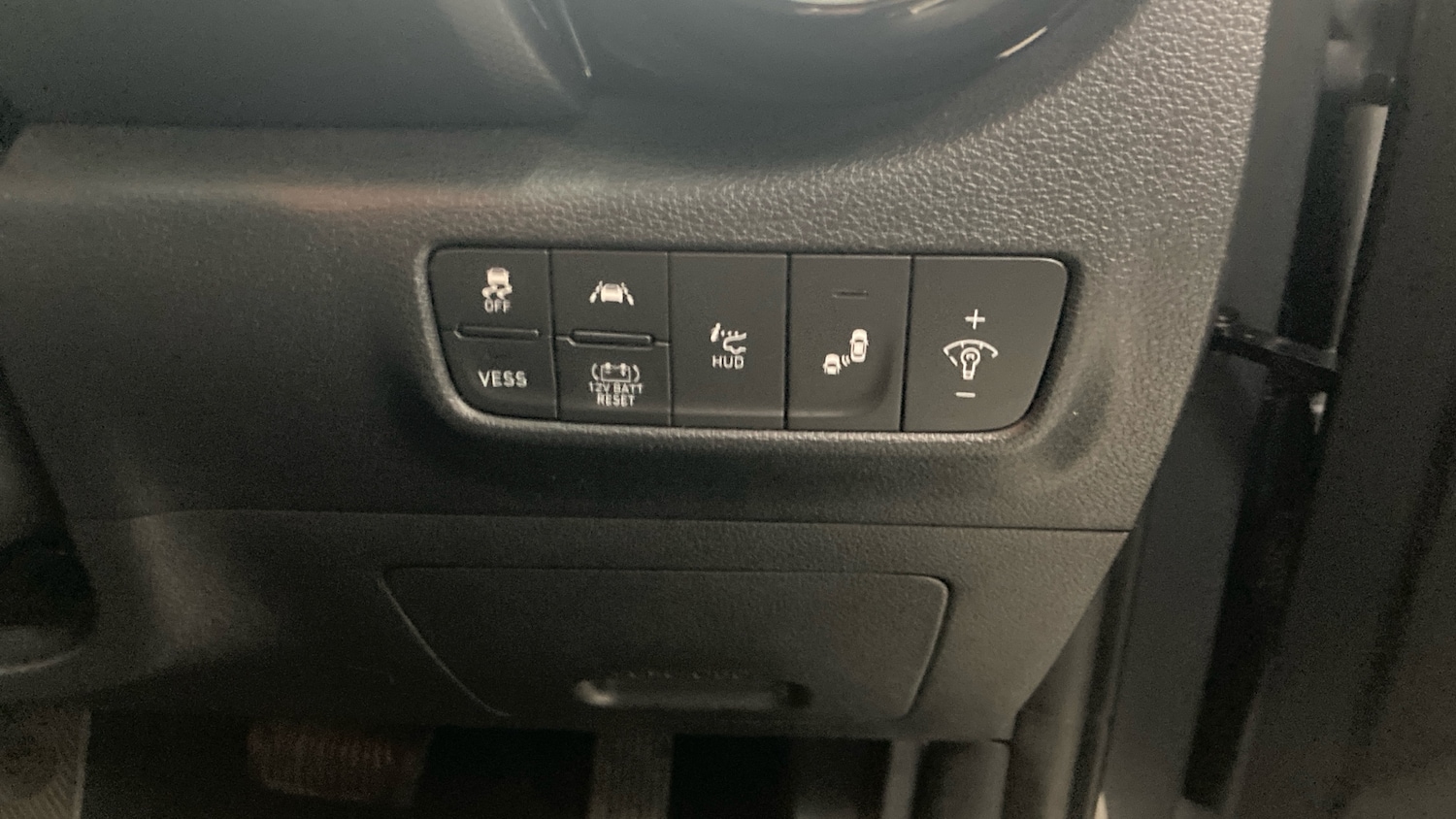 Used Hyundai KONA 2020 for sale - 76092235: Photo 26