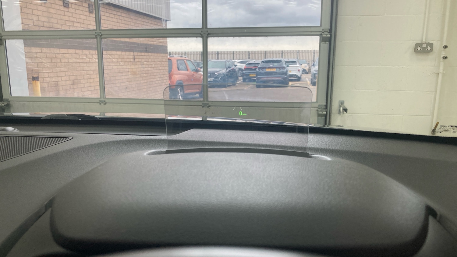 Used Hyundai KONA 2020 for sale - 76092235: Photo 31