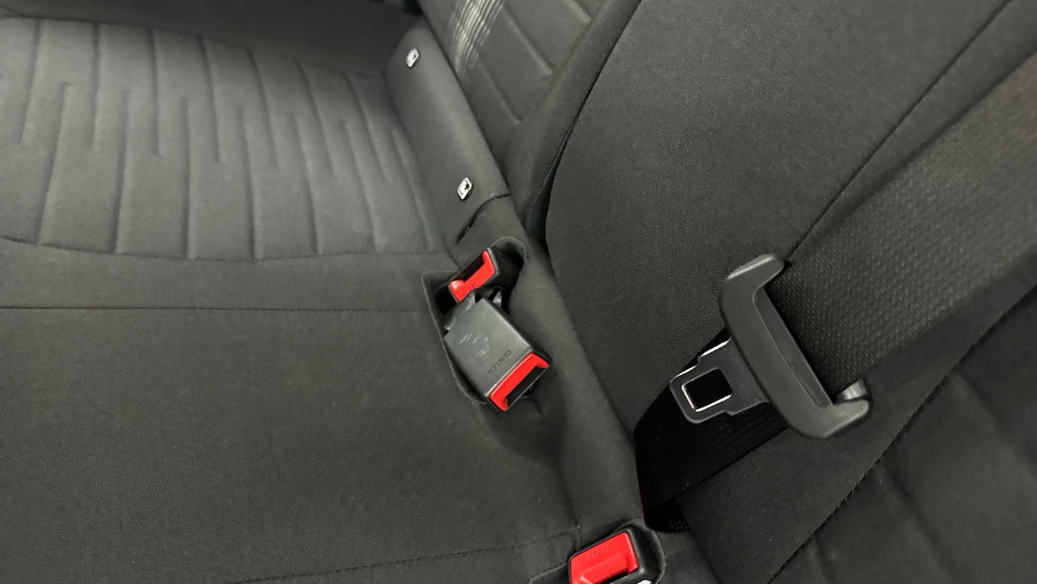 Used Hyundai i10 2022 for sale - 76918140: Photo 17