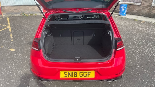 Used Volkswagen Golf 2018 for sale - 76232229: Photo 4