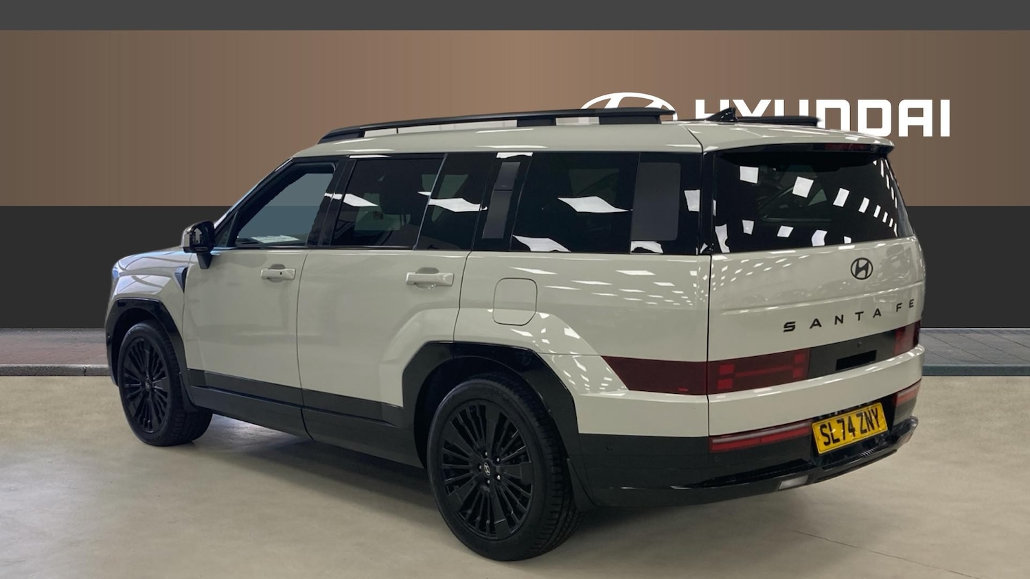 Used Hyundai Santa Fe 2024 for sale - 76722694: Photo 2
