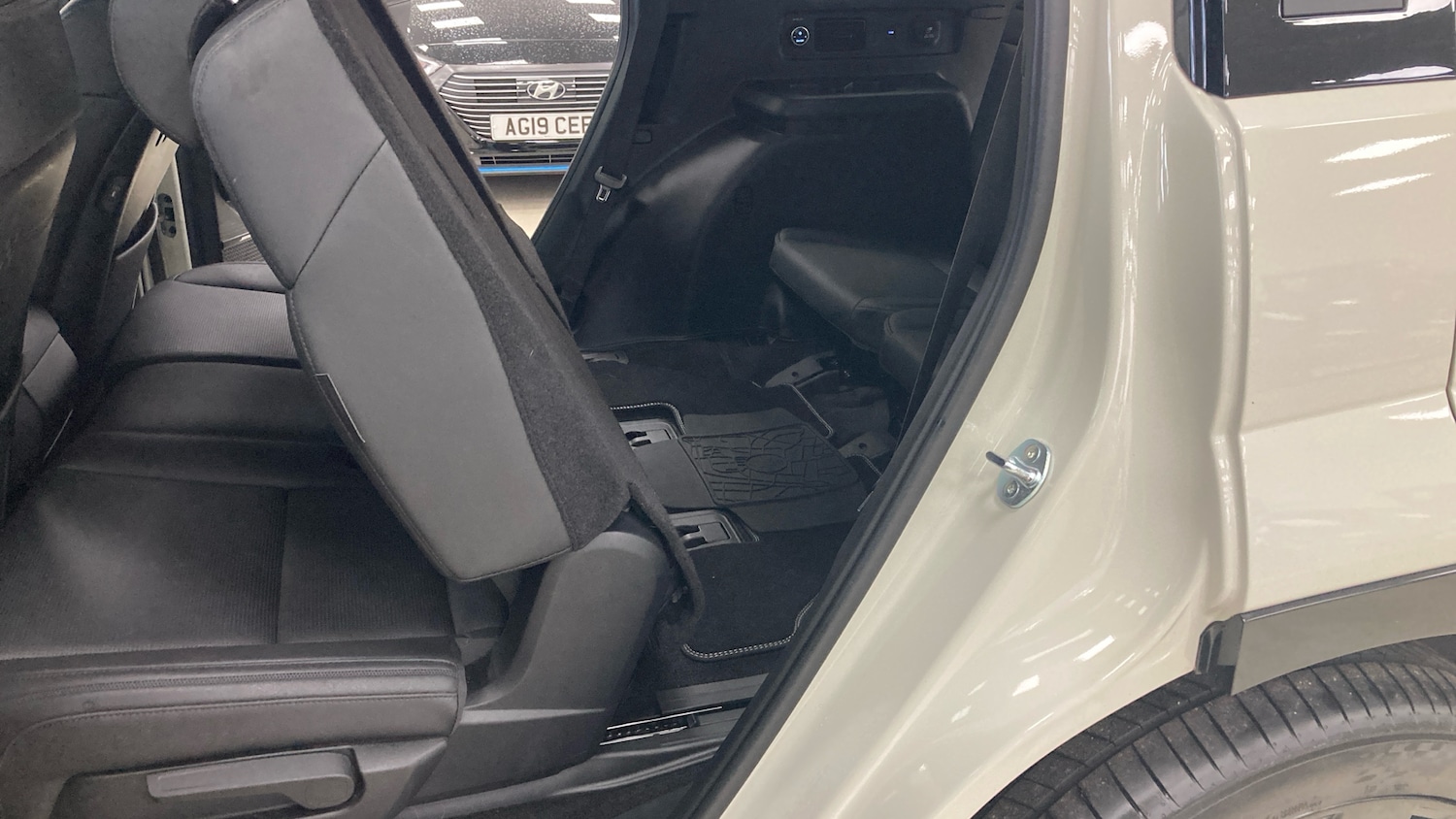 Used Hyundai Santa Fe 2024 for sale - 76722694: Photo 32