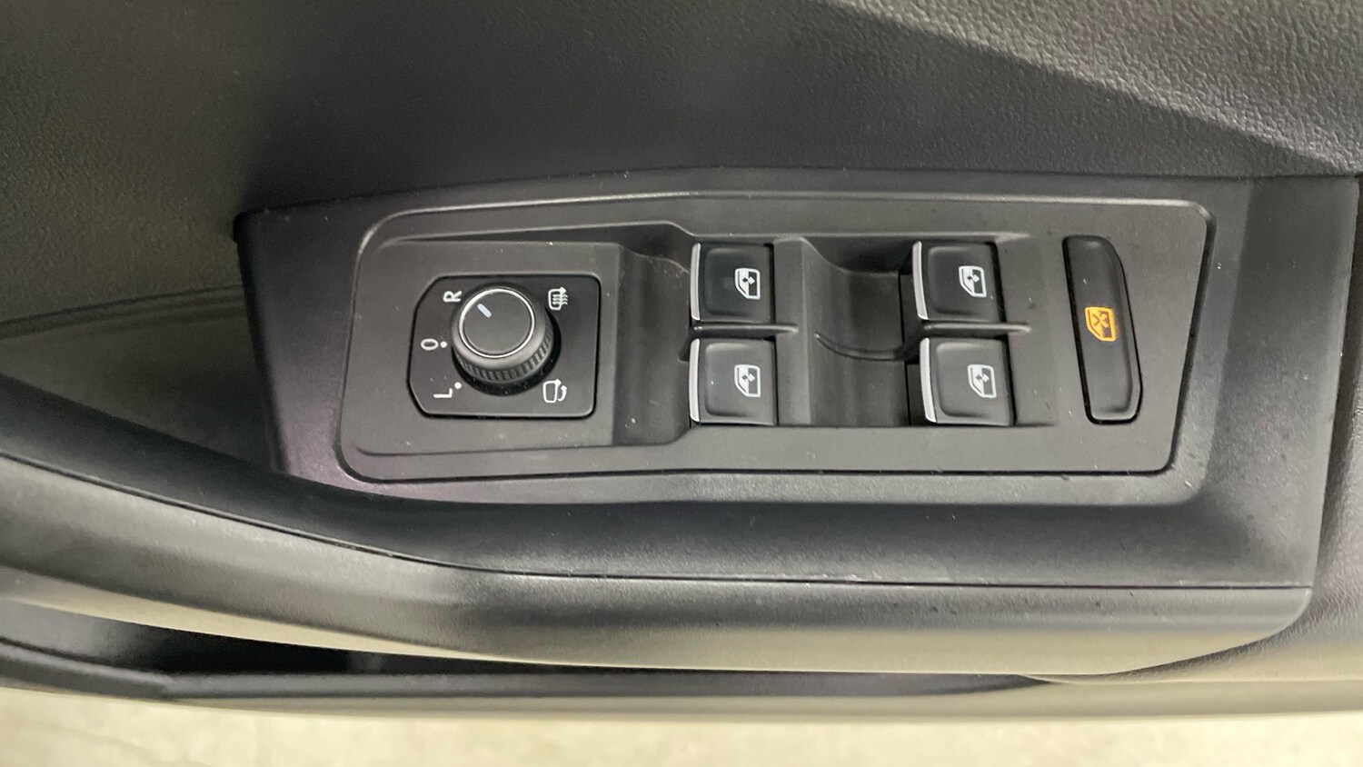 Used Volkswagen T-Roc 2019 for sale - 77519713: Photo 27