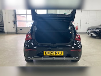 Used Hyundai i20 2025 for sale - 79356901: Photo