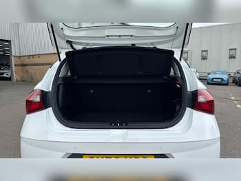 Used Hyundai i20 2022 for sale - 79812452: Photo