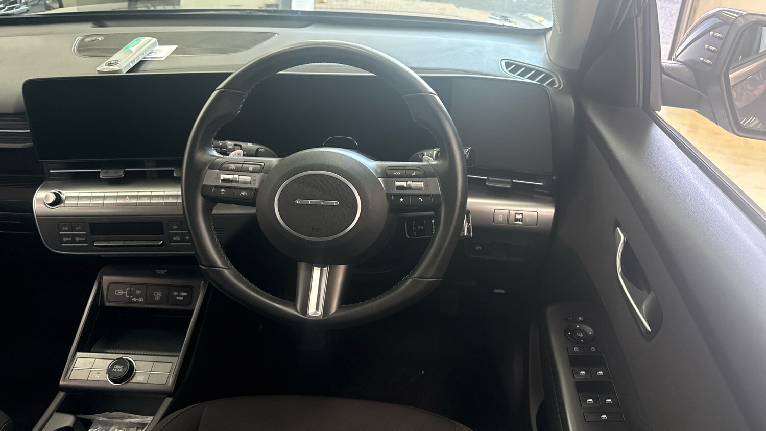 Used Hyundai KONA 2025 for sale - 78125059: Photo 11