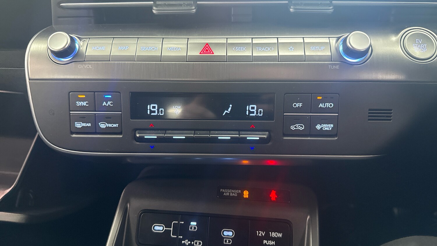 Used Hyundai KONA 2025 for sale - 78125059: Photo 24