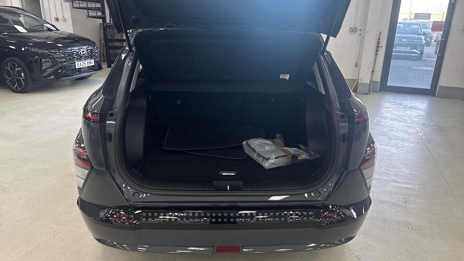 Used Hyundai KONA 2025 for sale - 78125059: Photo 4