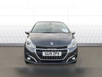 Used Peugeot 208 2019 for sale - 76881529: Photo