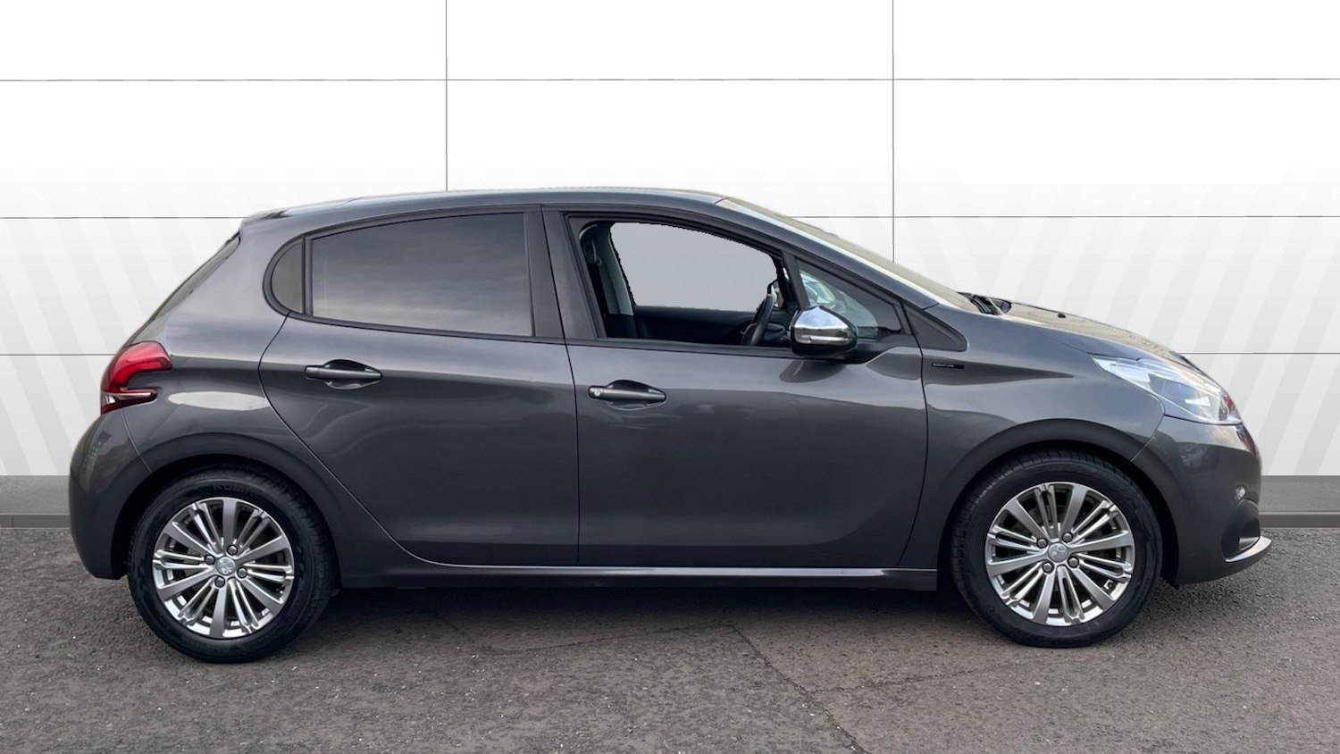 Used Peugeot 208 2019 for sale - 76881529: Photo 5