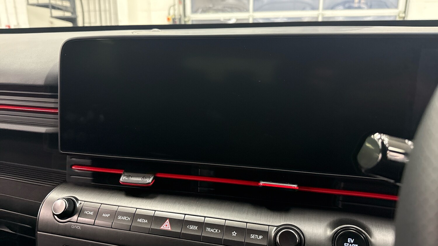 Used Hyundai KONA 2024 for sale - 77403785: Photo 12