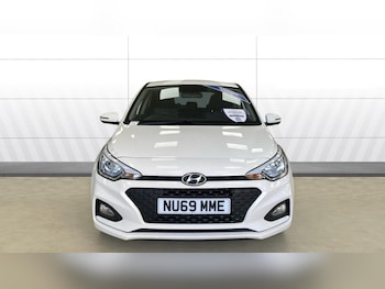 Used Hyundai i20 2019 for sale - 79492218: Photo