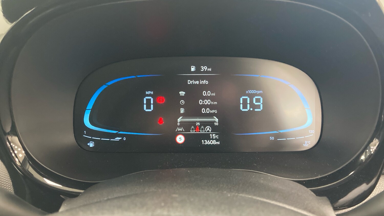 Used Hyundai i10 2023 for sale - 77871930: Photo 18