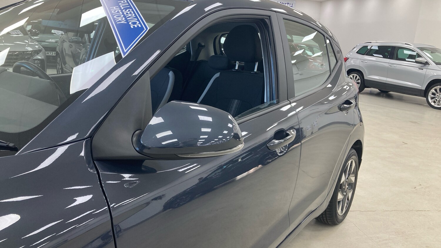 Used Hyundai i10 2023 for sale - 77871930: Photo 21