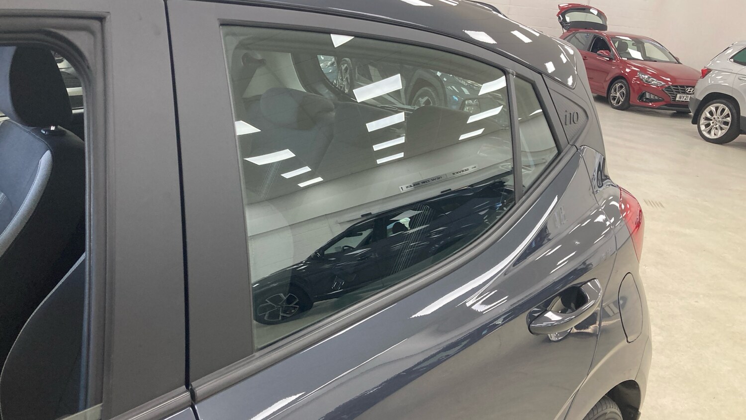 Used Hyundai i10 2023 for sale - 77871930: Photo 22