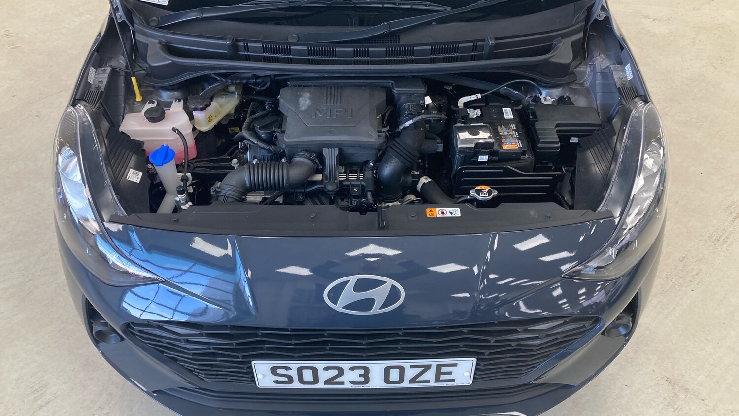 Used Hyundai i10 2023 for sale - 77871930: Photo 8