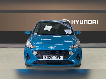 Used Hyundai i10 2020 for sale - 75903880: Photo
