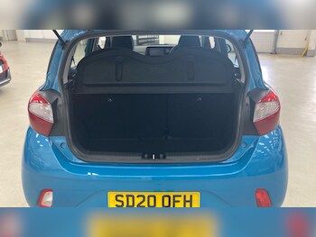 Used Hyundai i10 2020 for sale - 75903880: Photo