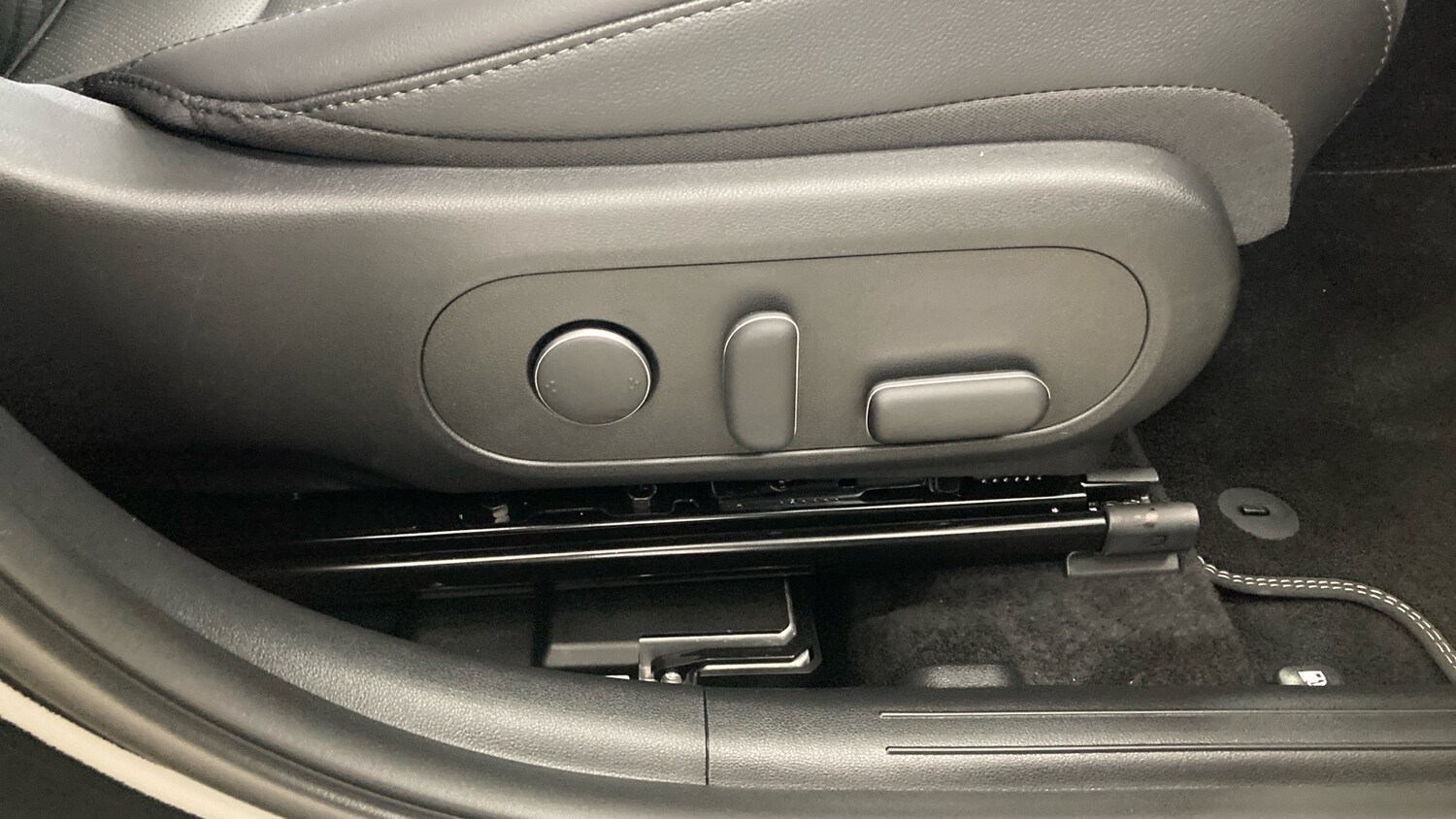 Used Hyundai KONA 2025 for sale - 77518914: Photo 29