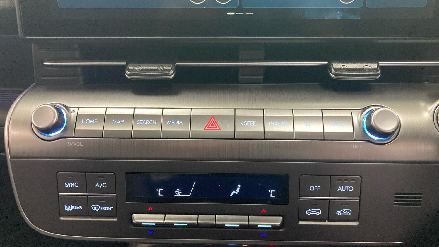 Used Hyundai KONA 2025 for sale - 77518914: Photo 41