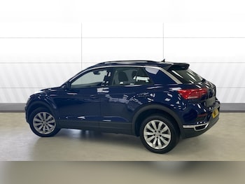 Used Volkswagen T-Roc 2018 for sale - 78488887: Photo
