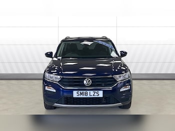 Used Volkswagen T-Roc 2018 for sale - 78488887: Photo