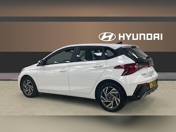 Used Hyundai i20 2024 for sale - 77665536: Photo