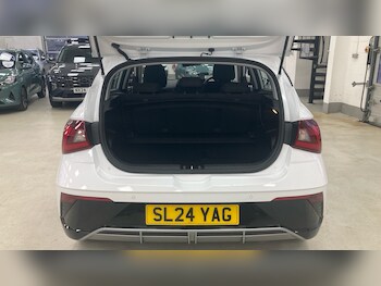 Used Hyundai i20 2024 for sale - 77665536: Photo