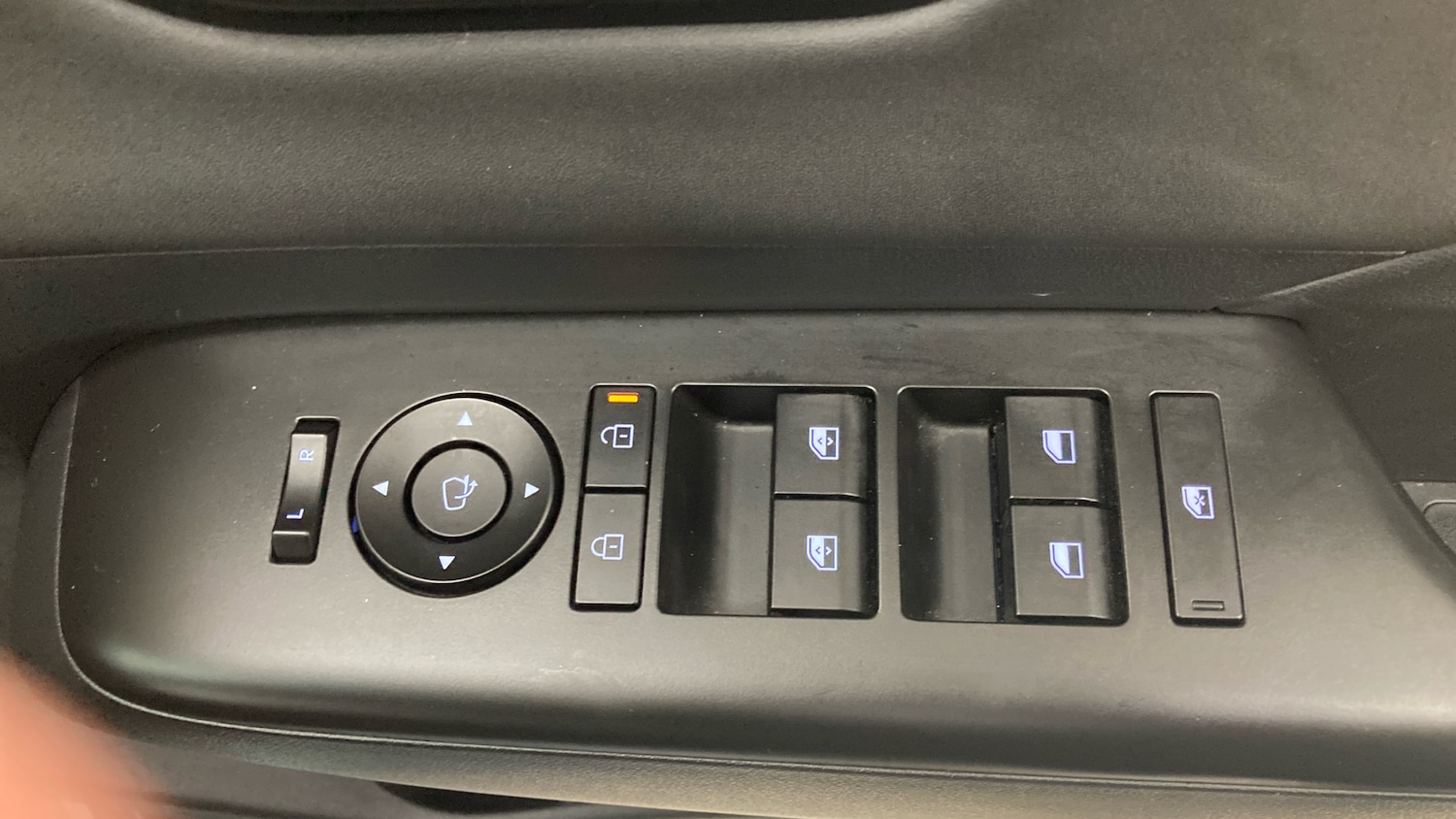 Used Hyundai KONA 2023 for sale - 77717661: Photo 23