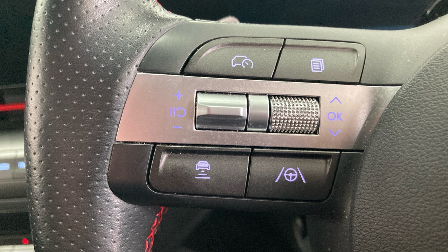 Used Hyundai KONA 2023 for sale - 77717661: Photo 24