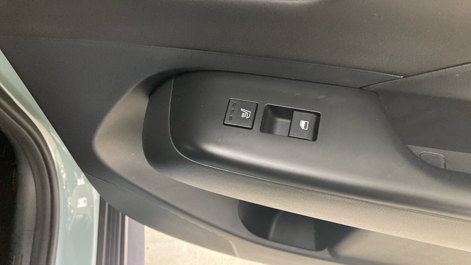 Used Hyundai KONA 2023 for sale - 77717661: Photo 36