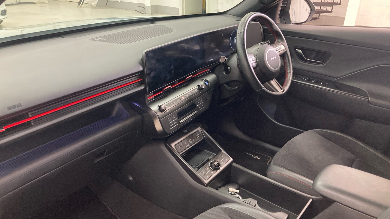 Used Hyundai KONA 2023 for sale - 77717661: Photo 9