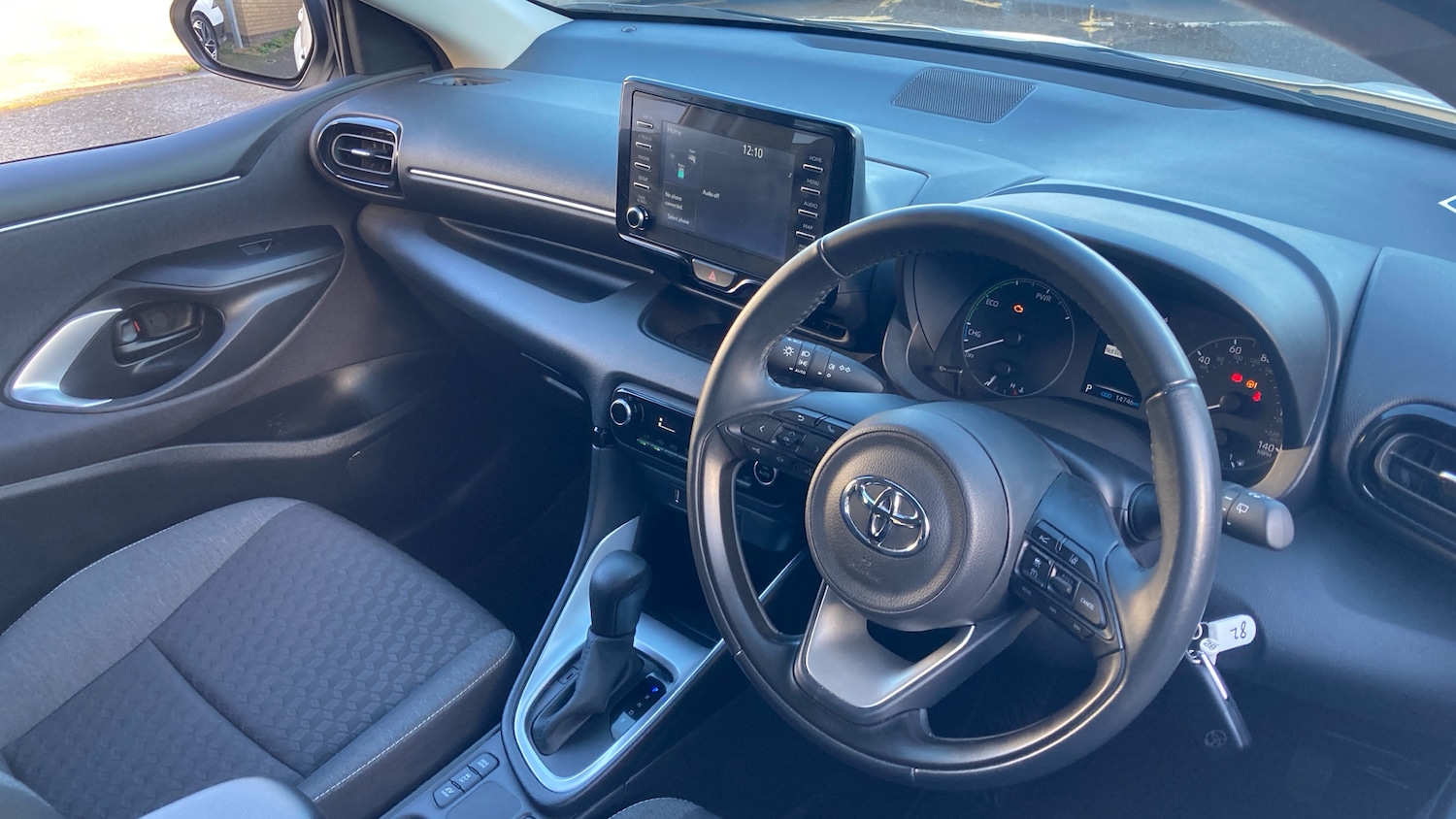 Used Toyota Yaris 2023 for sale - 76518456: Photo 14