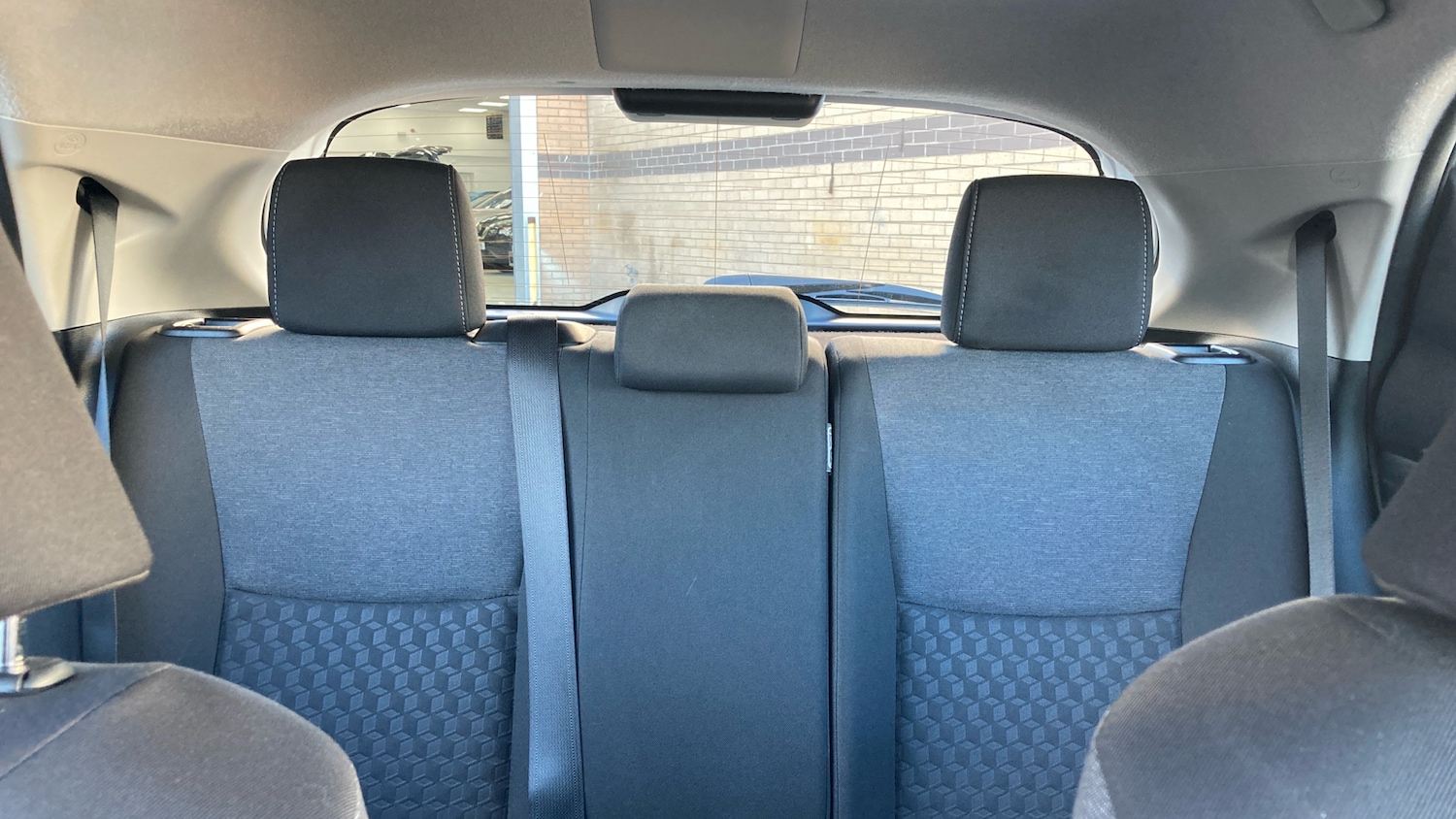 Used Toyota Yaris 2023 for sale - 76518456: Photo 15