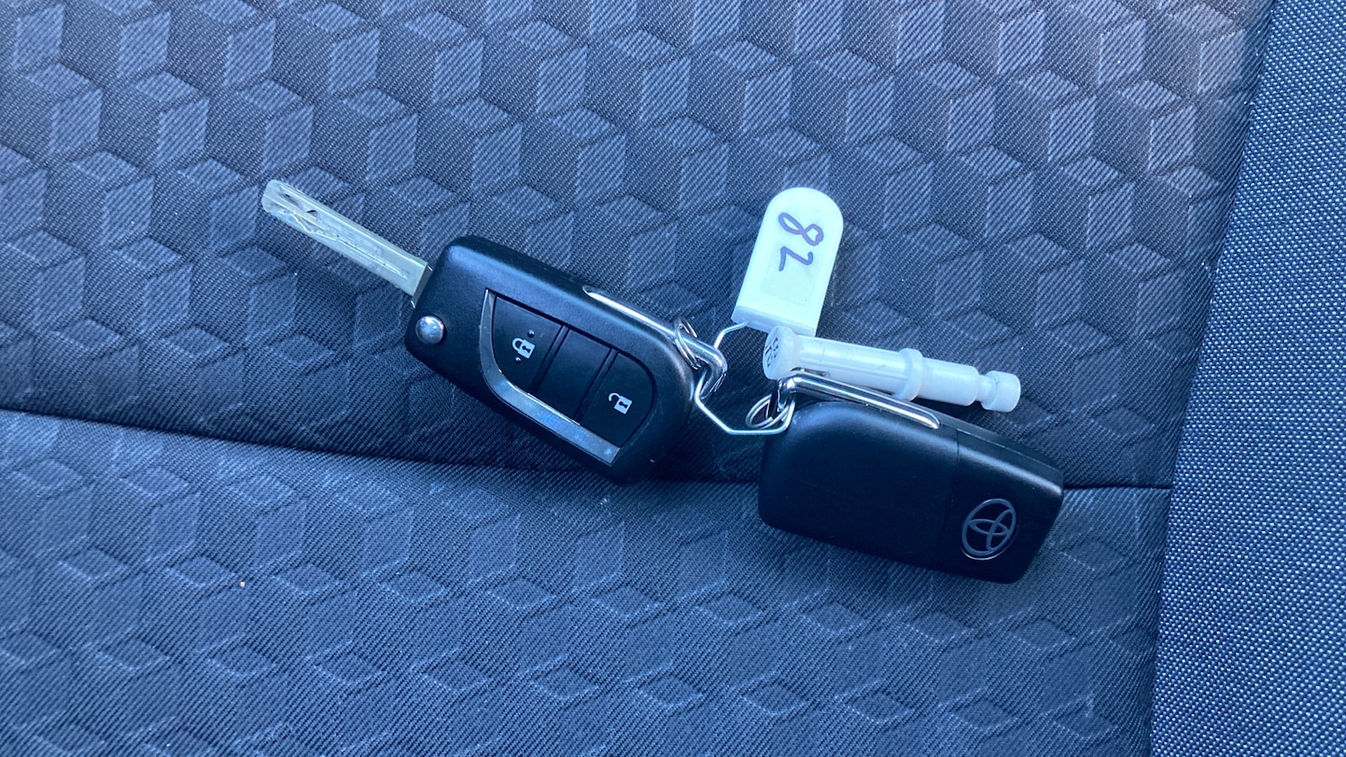 Used Toyota Yaris 2023 for sale - 76518456: Photo 20