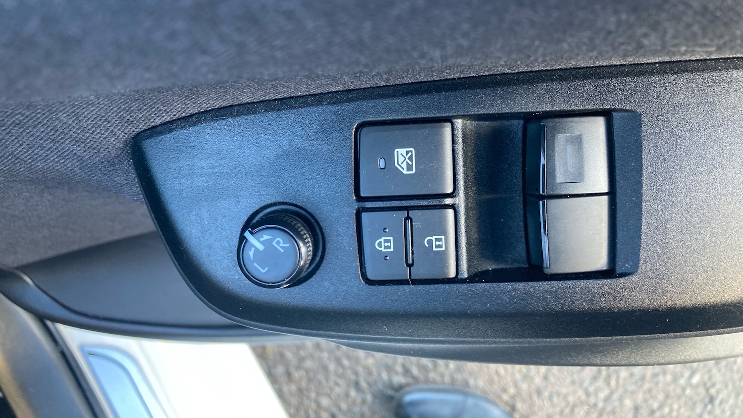 Used Toyota Yaris 2023 for sale - 76518456: Photo 26