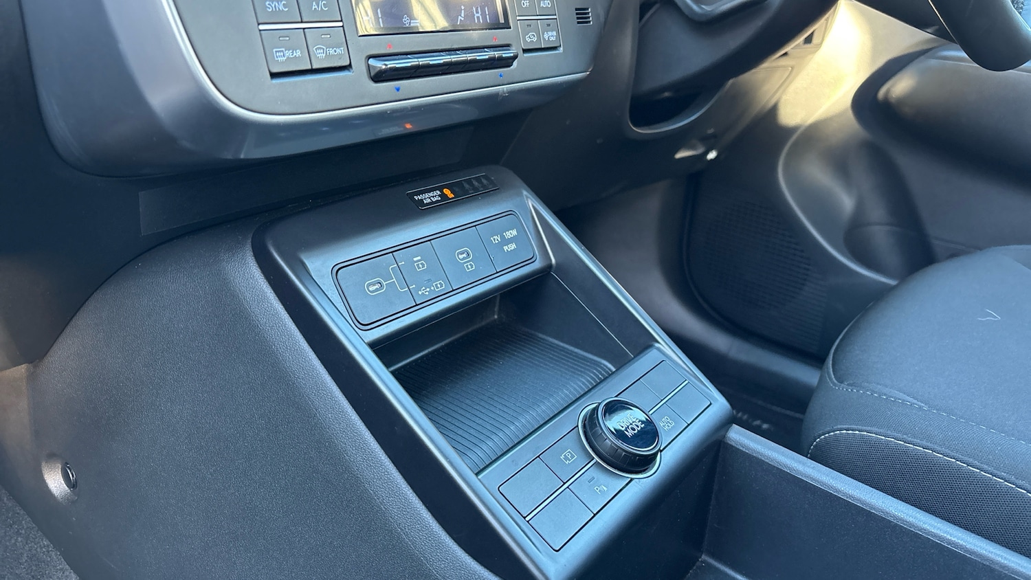 Used Hyundai KONA 2025 for sale - 77432501: Photo 13