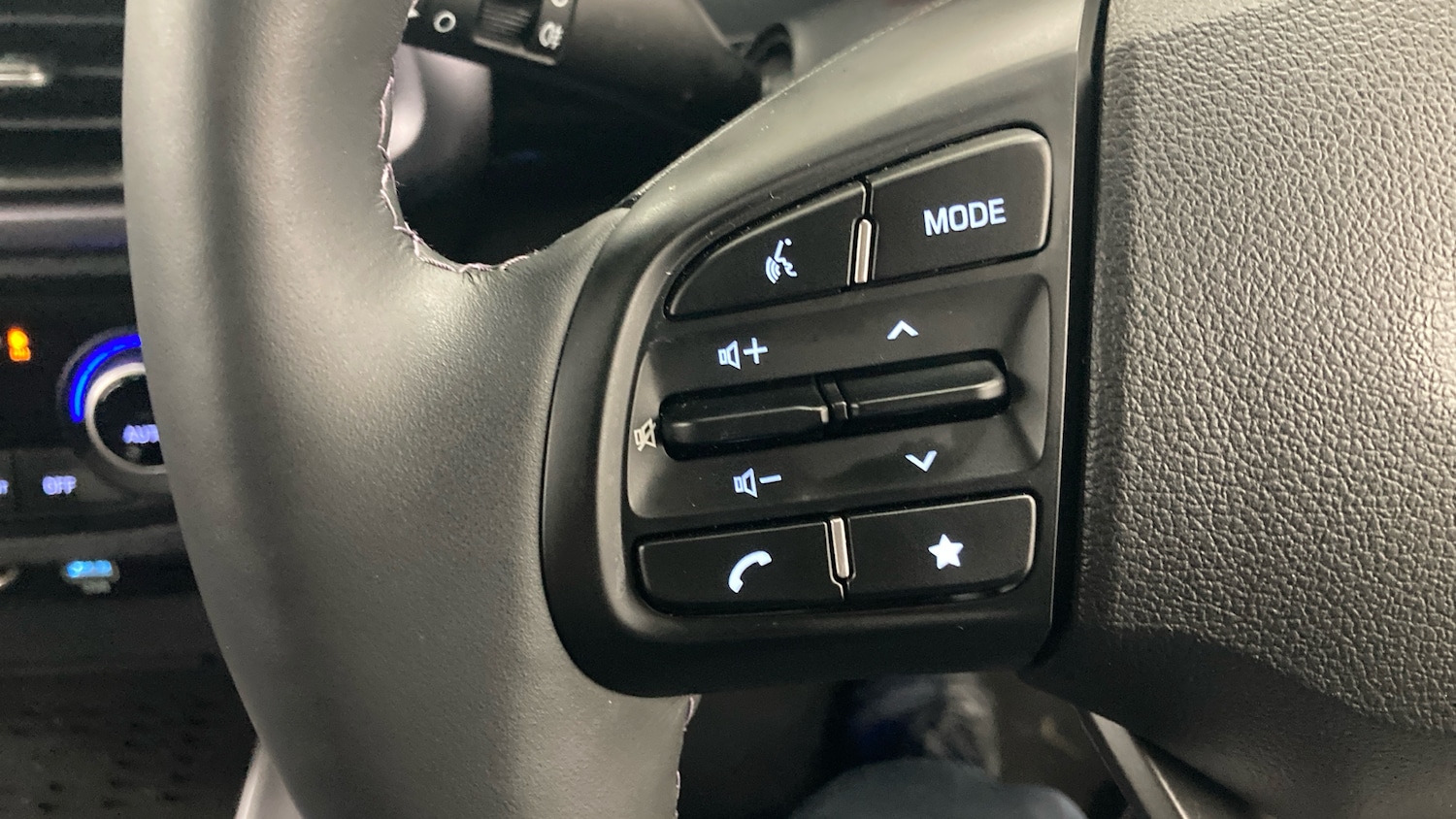 Used Hyundai i10 2025 for sale - 77076986: Photo 23