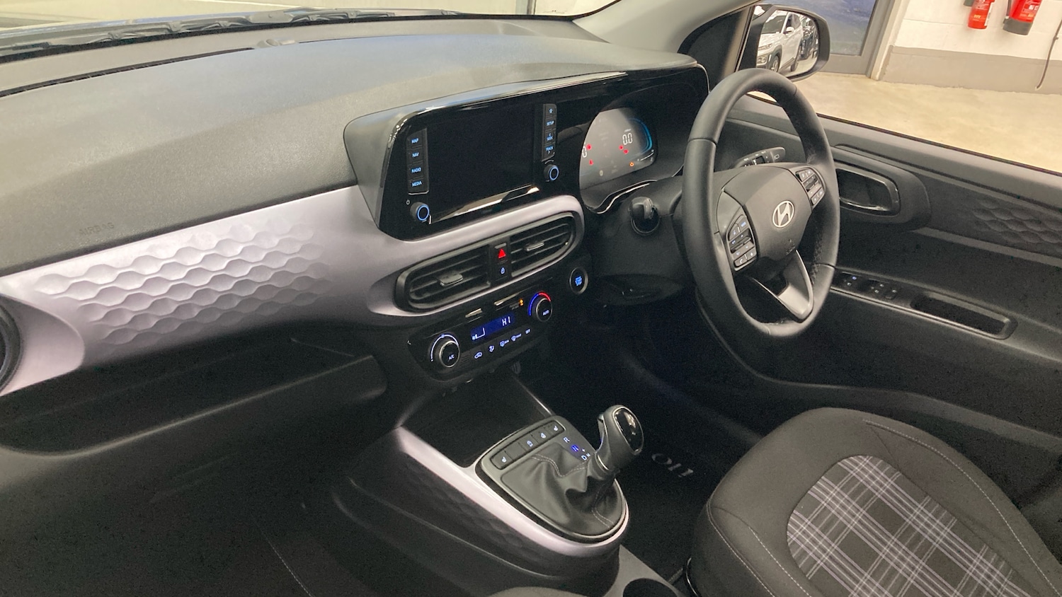 Used Hyundai i10 2025 for sale - 77076986: Photo 9